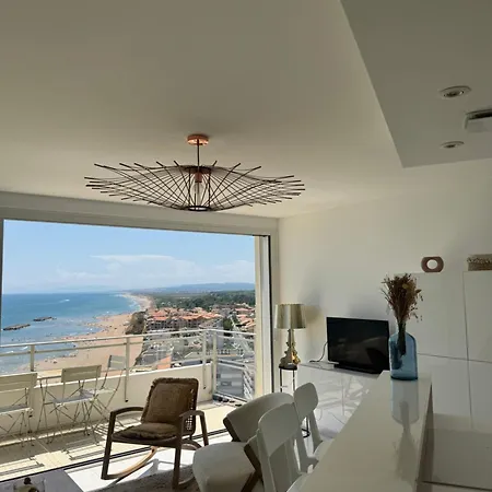 La Grande Tour Apartment