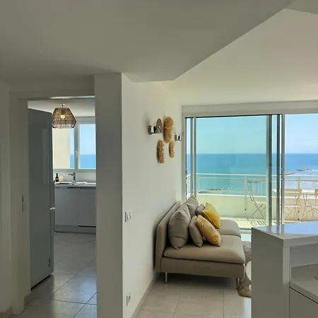 La Grande Tour * فالراس بلاج