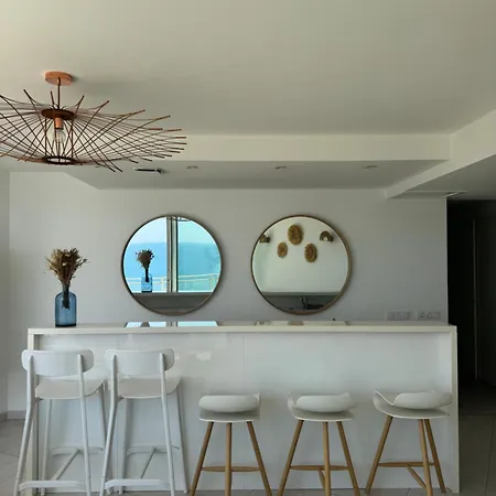 La Grande Tour Apartment